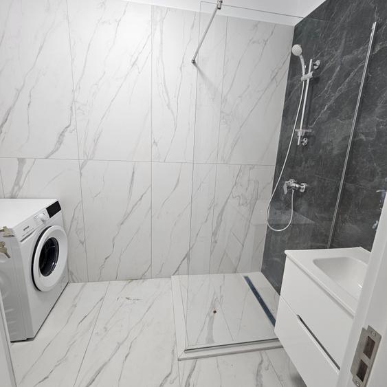 Apartament cu 2 camere decomandat în Fundeni