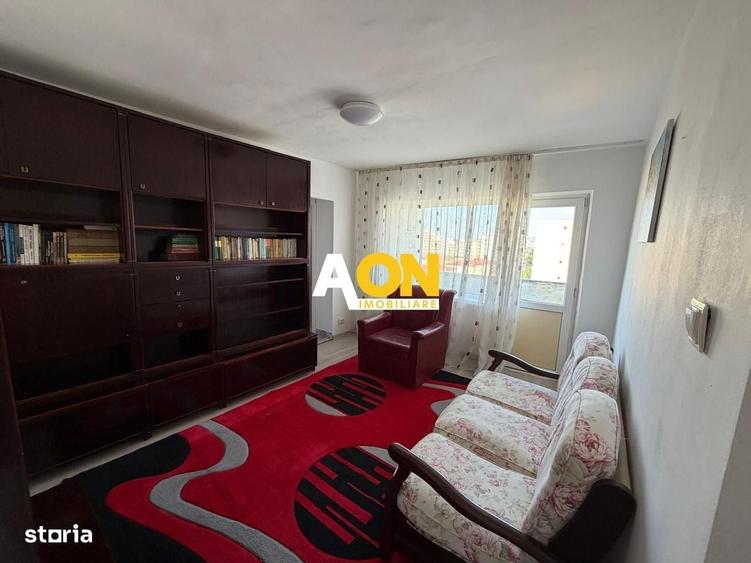 Apartament cu 3 camere în Cetate
