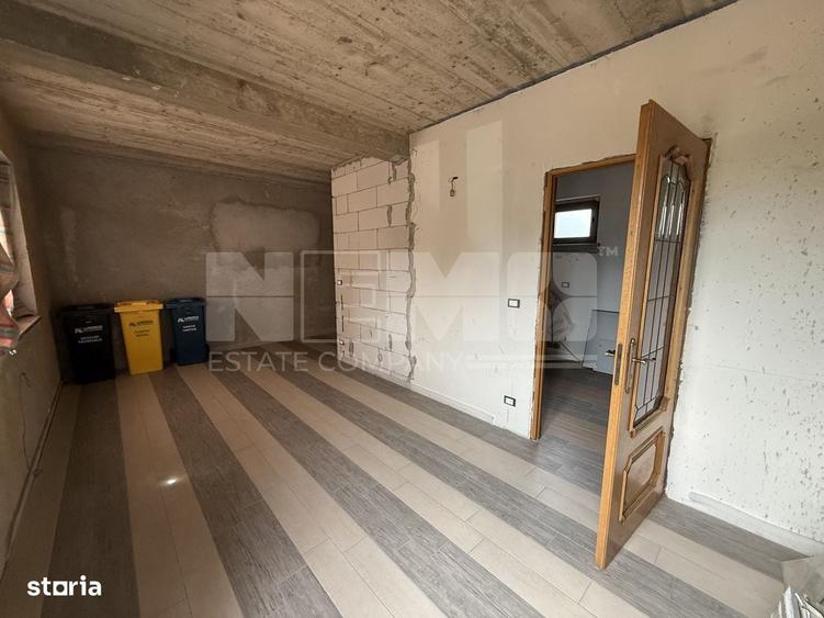 Casă cu 4 camere în Vicovu de Sus