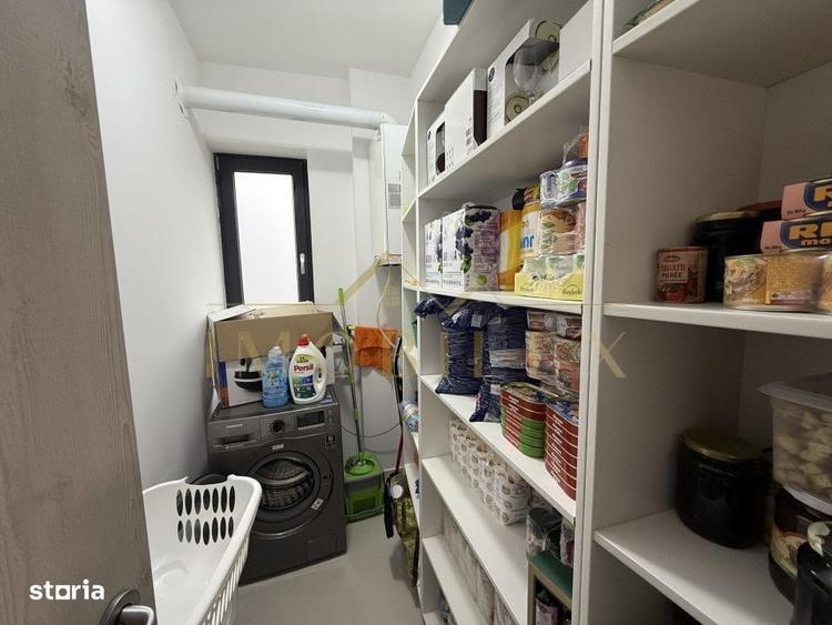 Casă cu 4 camere în Dezmir