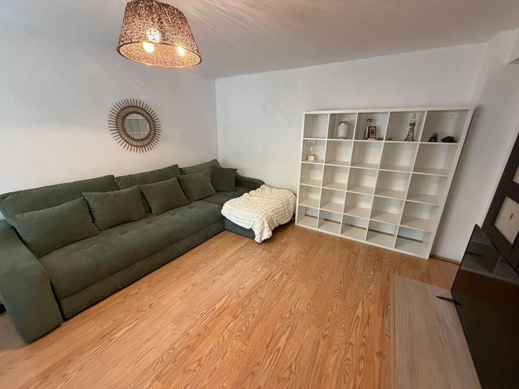 Apartament cu 2 camere decomandat, mobilat în Drumul Sării