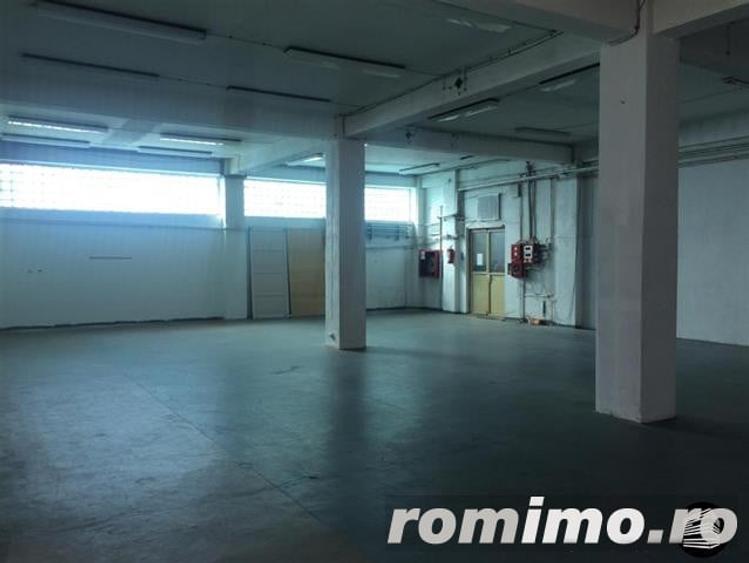 Spațiu comercial, de 1,300 mp, în Central