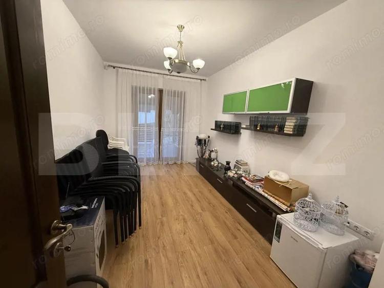 Casă cu Teren 3173 Mp în Central