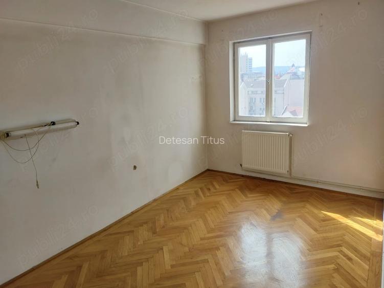 Apartament 4 camere , zona centrala str. Bartok Bela , Tg.Mures