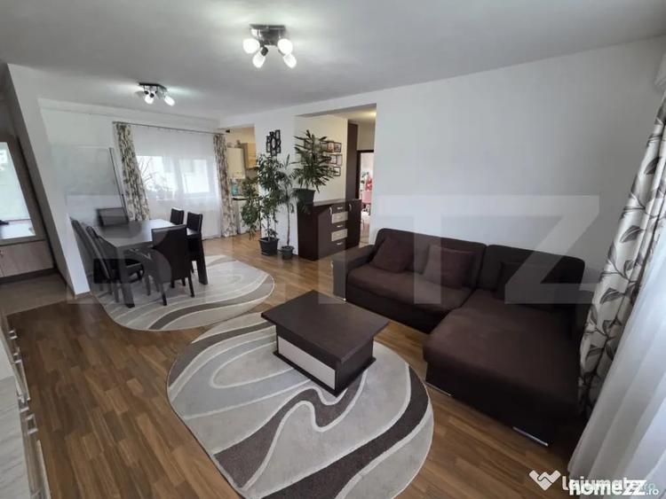Apartament cu 3 camere decomandat în Central