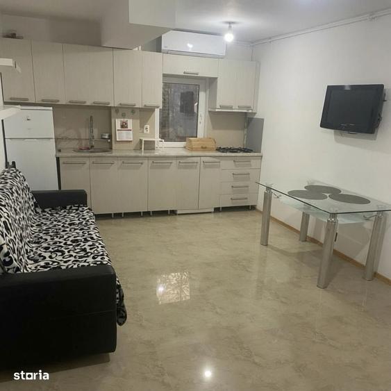 Apartament cu 3 camere decomandat în Sebastian