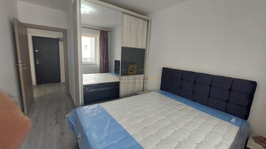 Apartament cu 2 camere semidecomandat, mobilat în Apărătorii Patriei