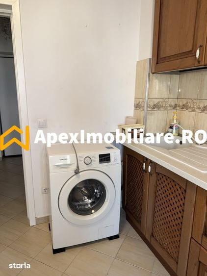 Apartament cu 2 camere decomandat în Centrul Istoric