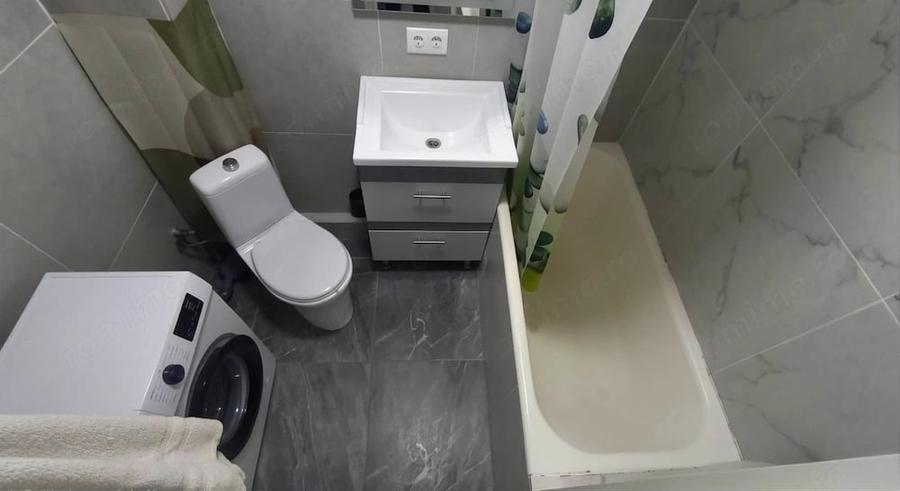 Apartament cu 2 camere decomandat în Lipovei
