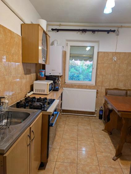 Apartament 3 camere decomandat, loc de parcare REZERVAT, centrala termica-Inel 2, zona Marvimex - 3