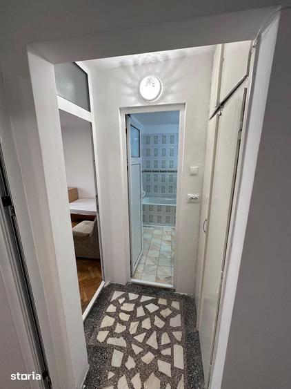 Apartament cu 3 camere decomandat în Zorilor