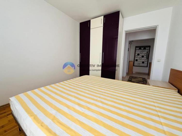 Apartament cu 3 camere semidecomandat, mobilat în Dărmănești