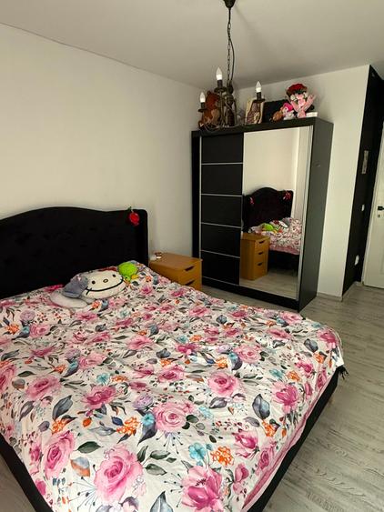 Apartament cu 3 camere, mobilat în Lazaret