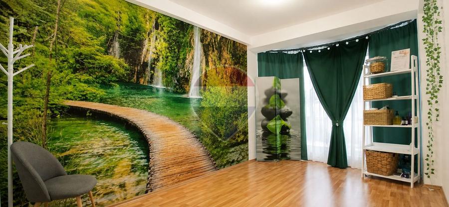 Apartament cu 3 camere semidecomandat, mobilat în Becaș
