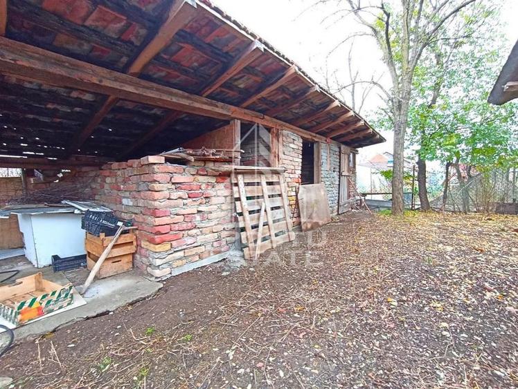 Casă cu 4 camere cu Teren 996 Mp în Dudeștii Noi