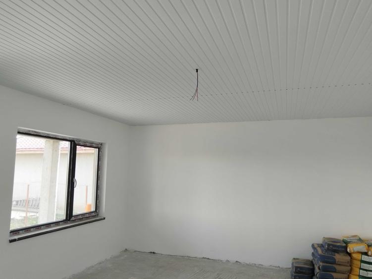 Casă cu 3 camere în Central