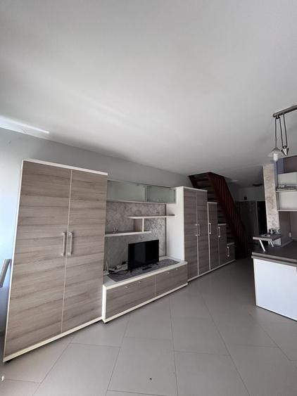 Apartament de vanzare - 4