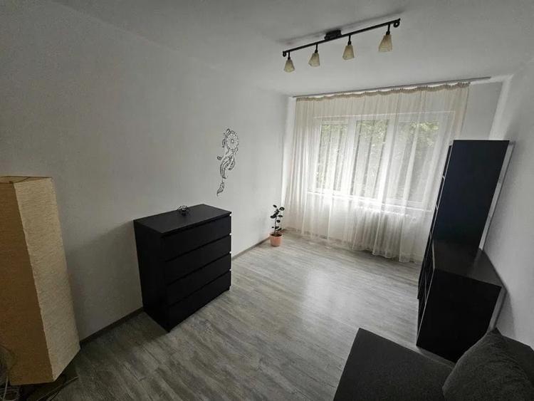 Apartament cu 2 camere decomandat, mobilat în Nicolae Grigorescu