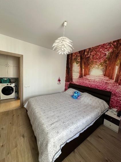 Apartament cu 2 camere semidecomandat, mobilat în Băneasa