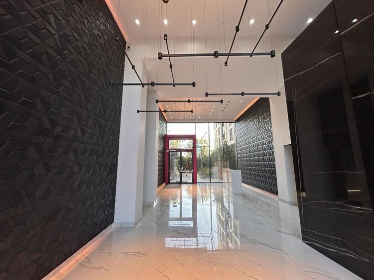 Apartament cu 2 camere semidecomandat, mobilat în Aviației