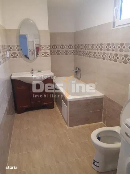 Casă cu 3 camere în Roșu