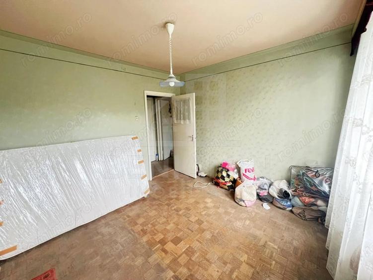 Apartament-2 Camere-48mp-CT- Etajul 2-Izolat-Bulevardul Saturn-Brasov - 1