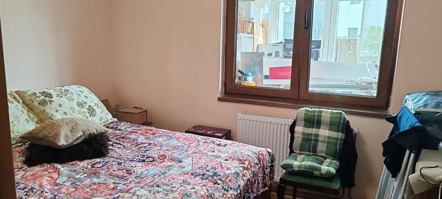 Apartament cu 2 camere semidecomandat în Olteniței