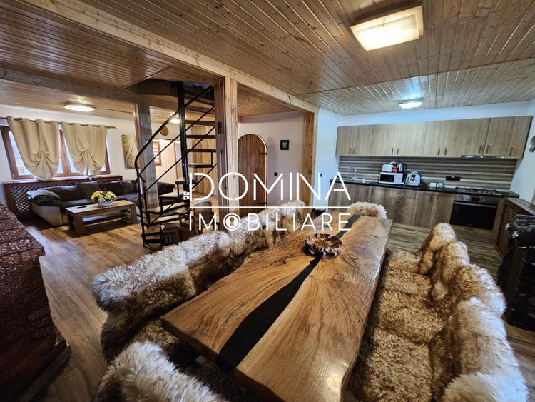 Casă individuală cu 8 camere cu Teren 250 Mp în Rânca