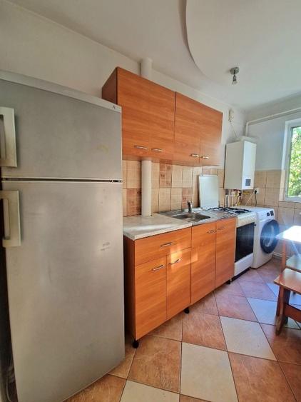 Apartament cu 2 camere semidecomandat în Tătărași