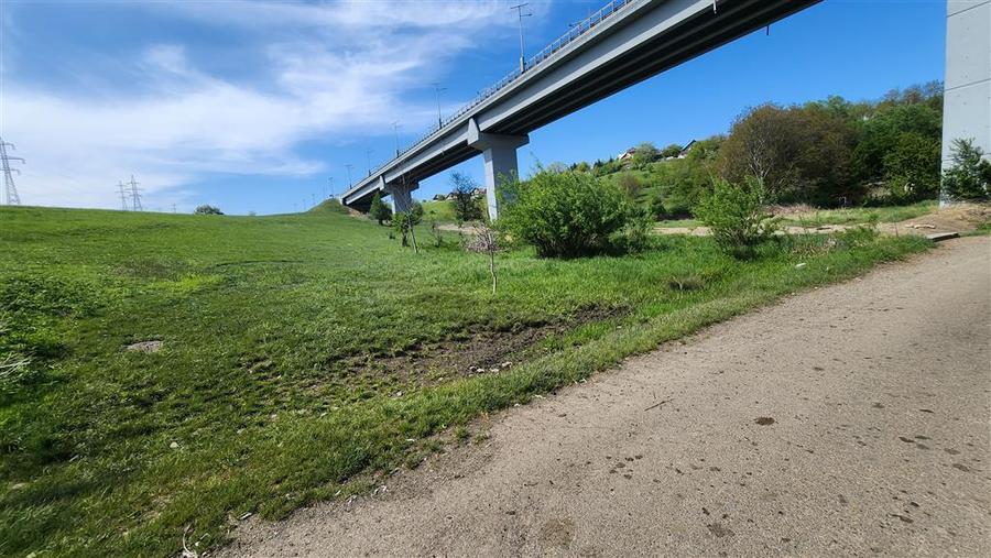Teren Construcții intravilan de 4438 mp, în Bulai