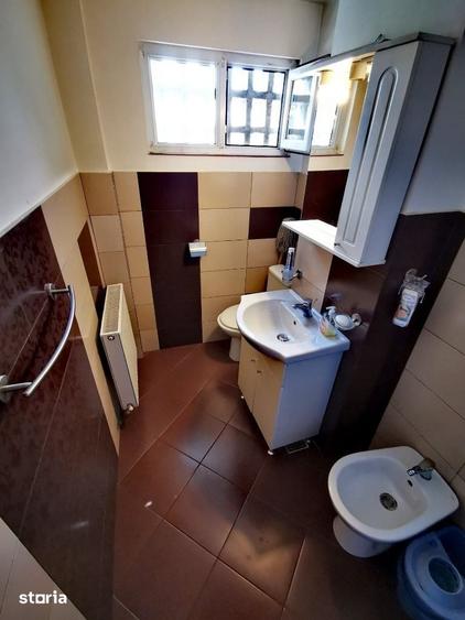 Apartament cu 2 camere nedecomandat în Podu Roș