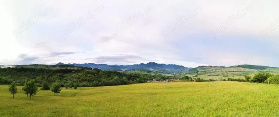 Teren de 4394 mp, în Bârsău