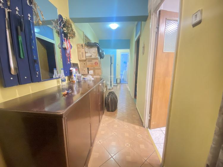 Apartament cu 3 camere decomandat, mobilat în Rahova