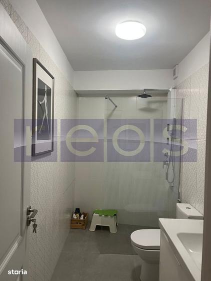 Casă cu 5 camere cu Teren 173 Mp în Polonă
