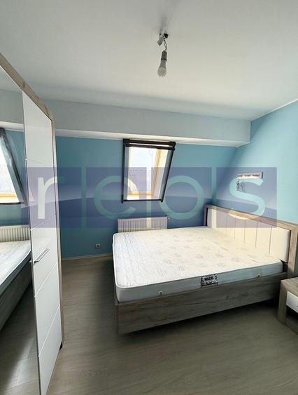 Apartament cu 3 camere decomandat, mobilat în Fizicienilor