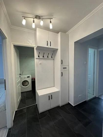 Apartament cu 4 camere decomandat în Ultracentral