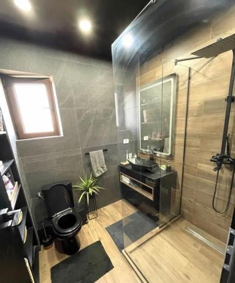 Apartament cu 3 camere decomandat, mobilat în Băneasa