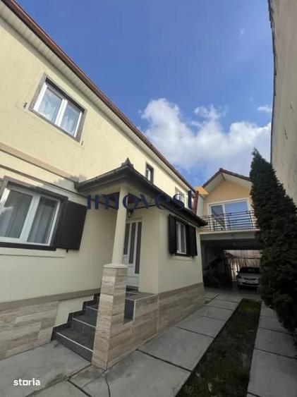 Casă cu 4 camere în Central