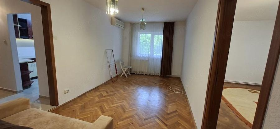 Apartament de inchirat cu 4 camere + garaj- Torontalului - 11