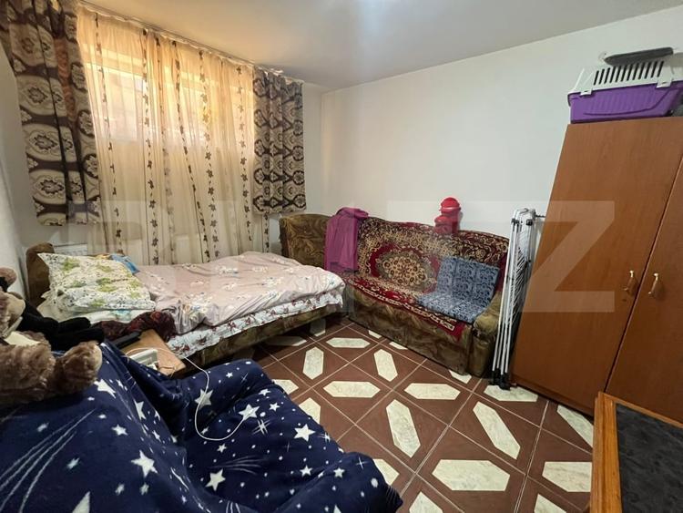 Apartament cu 2 camere semidecomandat în Moreni