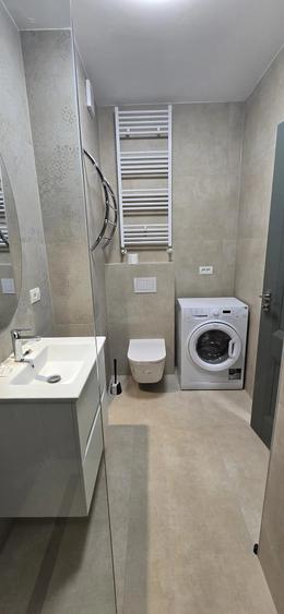 Apartament cu 2 camere decomandat în UTA
