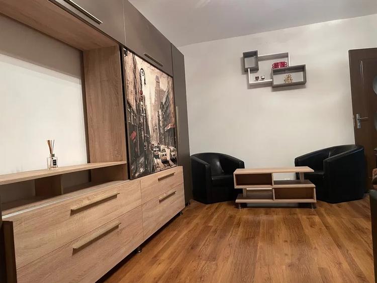 Apartament cu 2 camere, decomandat, PET FRIENDLY, zona Nicolina - 3