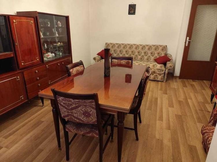 Apartament cu 2 camere decomandat în Ștrand