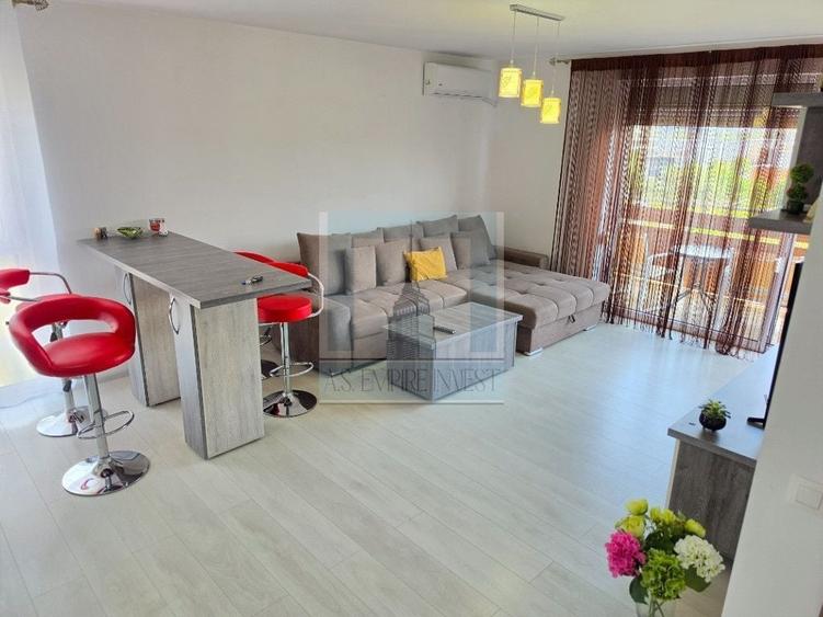 Apartament cu 2 camere decomandat, mobilat în Tractorul