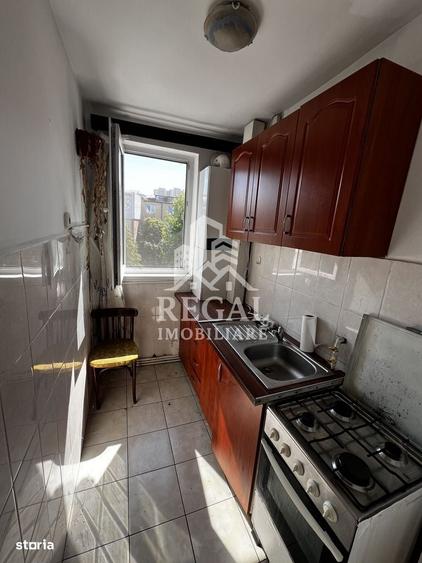 Apartament cu 2 camere semidecomandat în Bunești
