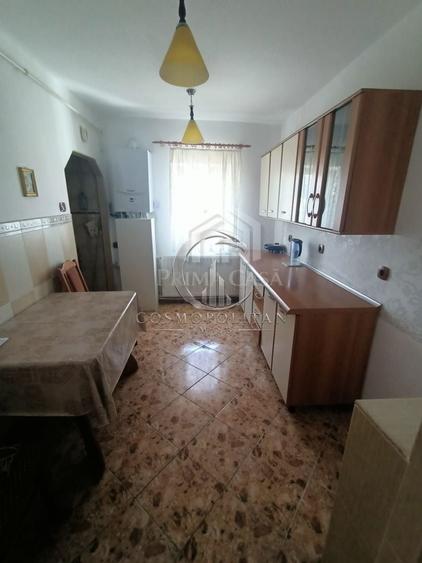Apartament cu 3 camere în Pod