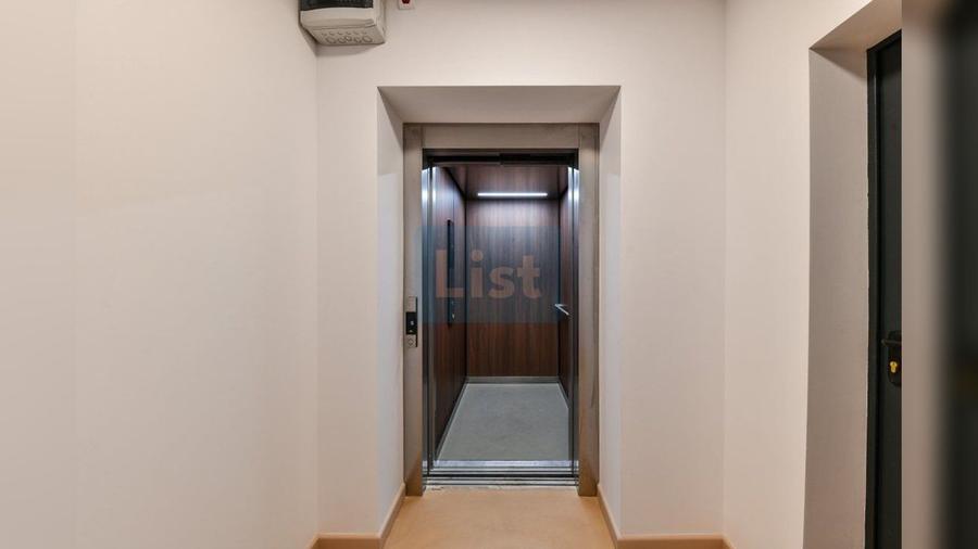 Apartament cu 2 camere decomandat în Brașovul Vechi