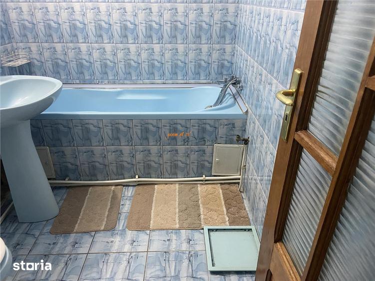 Apartament cu 2 camere decomandat, mobilat în Ultracentral
