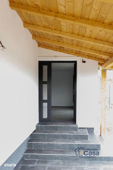 Casă cu 3 camere cu Teren 700 Mp în Piscani