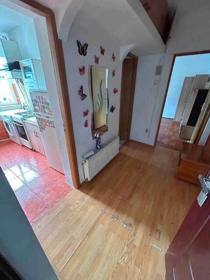 De vanzare apartament cu 2 camere si balcon, zona Smirodava, 32000euro - 6